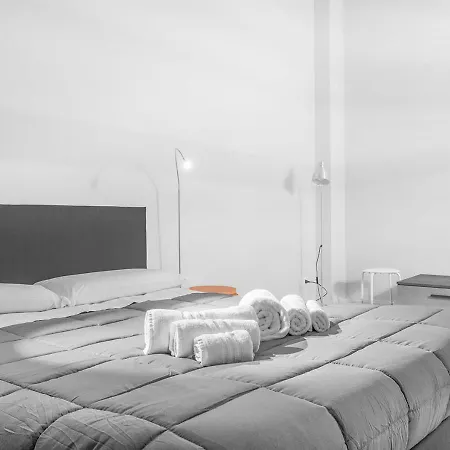 Duomo M4 Chic House Comfort Lusso Ed Eleganza Milano